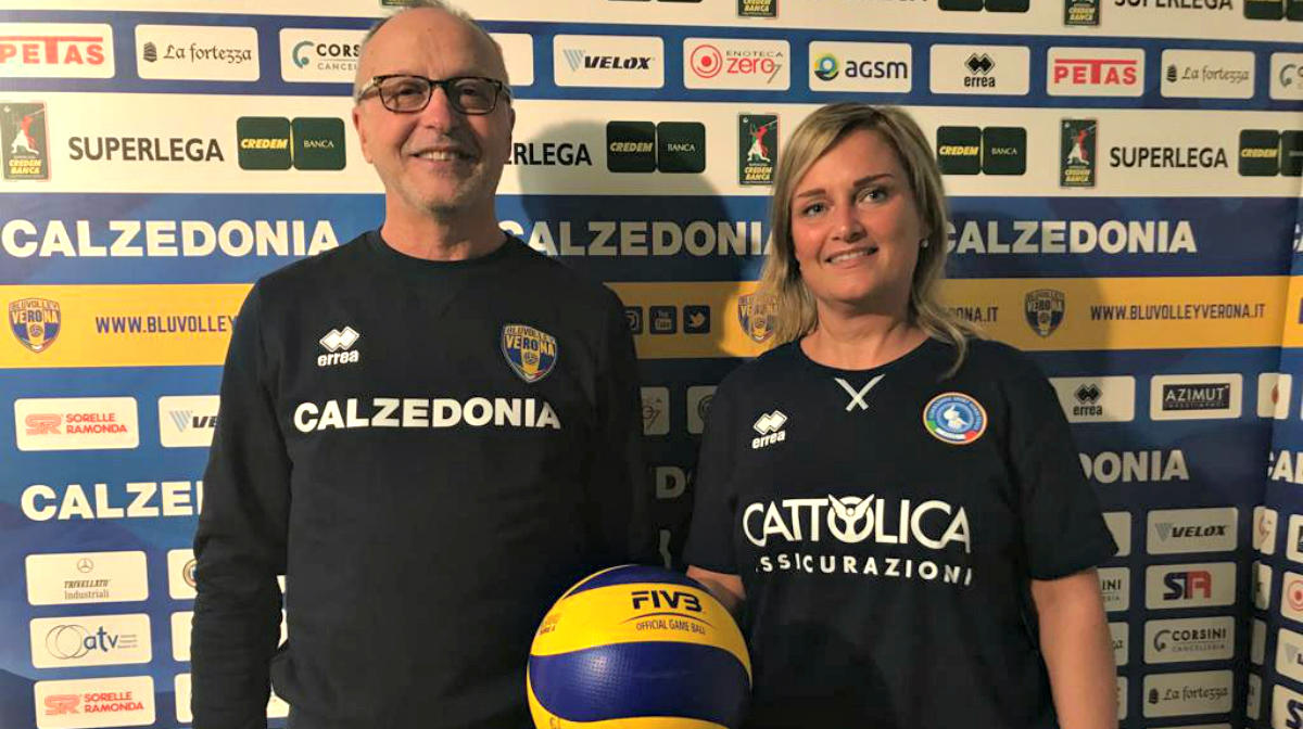 Frigoni si rimette la tuta, dal 25 al 27 gennaio, sarà nello staff della Nazionale Italiana Volley/F sorde Frigoni si rimette la tuta, dal 25 al 27 gennaio, sarà nello staff della Nazionale Italiana Volley/F sorde