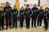Nell’ultimo turno della competizione, con un colpo di coda, l’Italia batte la Germania 2,5 a 1,5 Nell’ultimo turno della competizione, con un colpo di coda, l’Italia batte la Germania 2,5 a 1,5